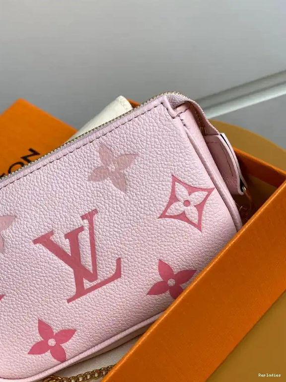 Repladies VUITTON ACCESSOIRES LOUIS POCHETTE MINI 0622
